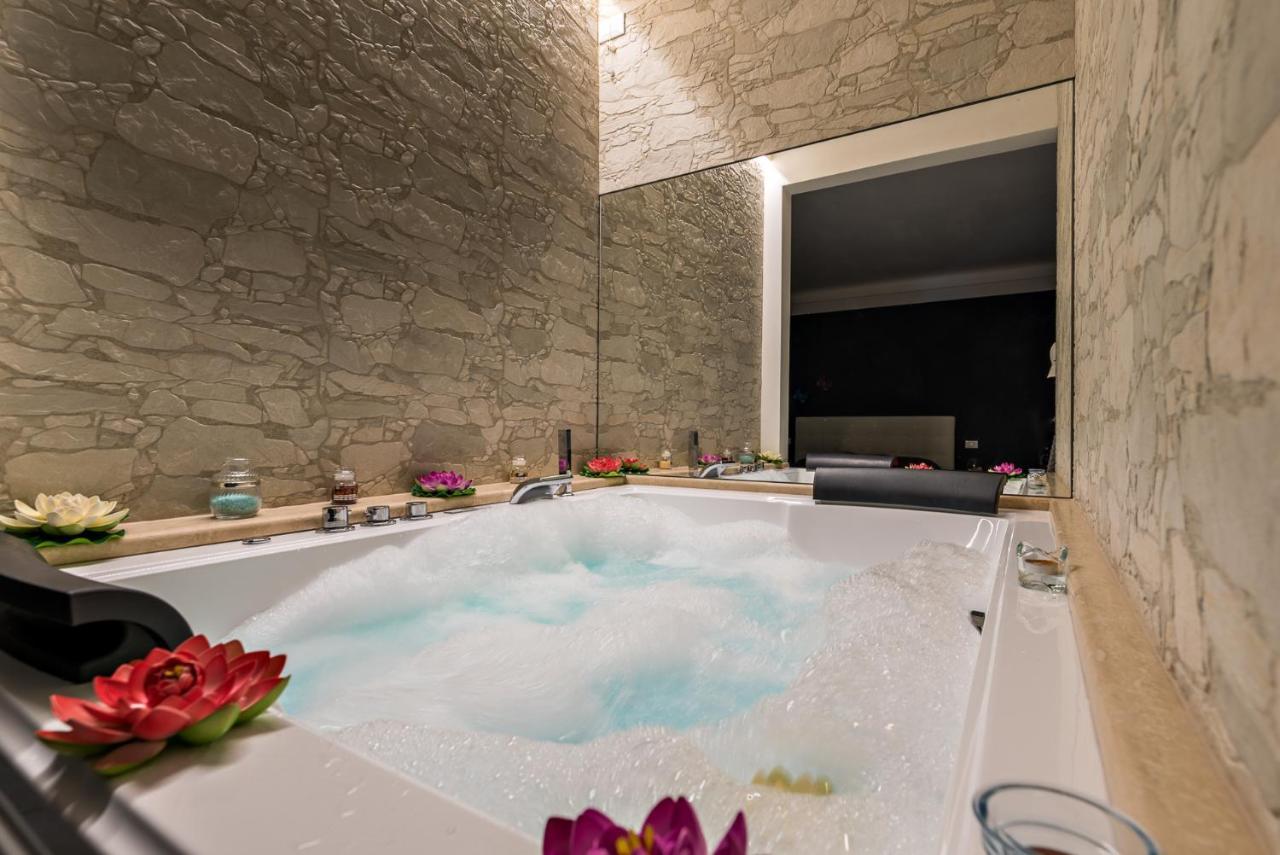 مارينا دي كارّارا B&B The Dream المظهر الخارجي الصورة
